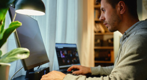 AI zmienia zasady gry. Freelancerzy podzieleni jak nigdy wcześniej