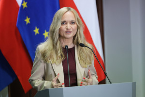 Szpitale toną w kosztach wynagrodzeń lekarzy, a na badania brakuje pieniędzy
