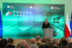 Polska podpisała umowę. Natychmiast pojawiły się tysiące ofert pracy