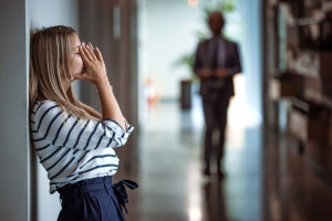Kobiety pod presją wszystkiego naraz. Psychika na granicy