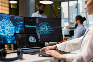 Fala zwolnień w big techach. Firmy tną etaty i stawiają na AI