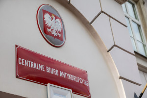 Areszt dla urzędnika z Gdańska. Miał wziąć 25 tys. zł łapówki za działkę