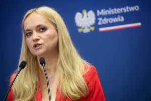 Ministerstwo Zdrowia szykuje dwa rozwiązania. W grze ryczałt i Domy Narodzin