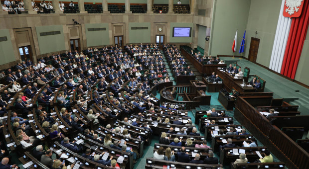 Na te przepisy pracownicy czekali przeszło 20 lat. Sejm przyjął ustawę antymobbingową