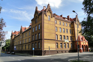 Te kierunki studiów biją rekordy popularności. Chętnych jest więcej niż miejsc