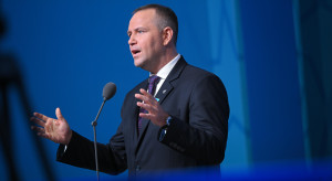 Prezydent podpisał ustawę o zarobkach lekarzy i personelu. Dane powiązane z PESEL trafią do systemu