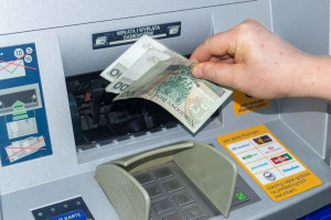 Do 14 sierpnia 163 tys. nowych uczestników PPK dostanie po 250 zł