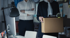 Coraz więcej firm pyta AI, kogo zwolnić. Skala zjawiska zaskakuje