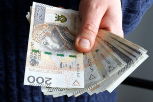 ZUS wypłaci 6938 zł miesięcznie. Nie wymaga ani jednego dnia pracy